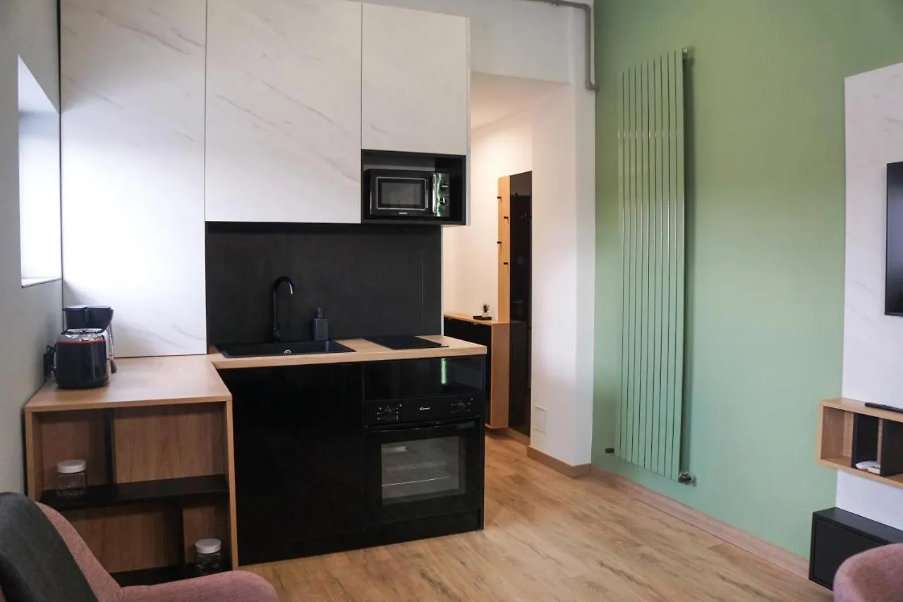 Contatti di Green Sunnyside Studio - Central Location