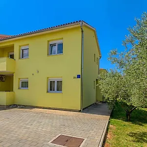 Prodan 2 Appartamento Fažana